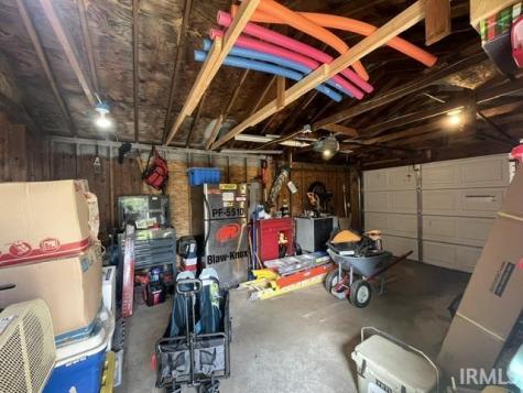2316 S B Street Elwood IN 46036