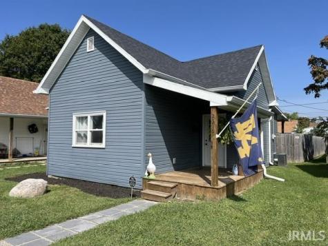 2316 S B Street Elwood IN 46036