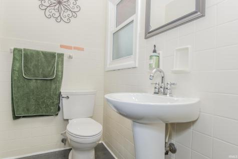 327 Brookside Lane Plainfield IN 46168