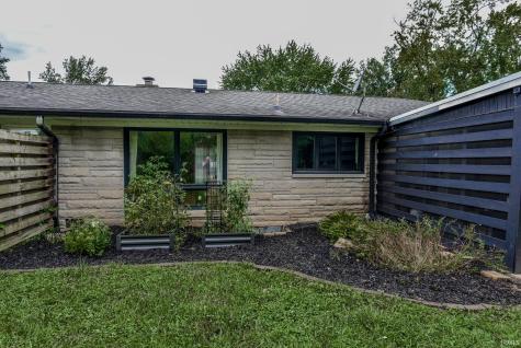 327 Brookside Lane Plainfield IN 46168