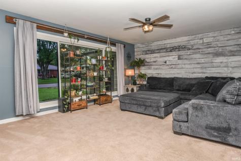 327 Brookside Lane Plainfield IN 46168