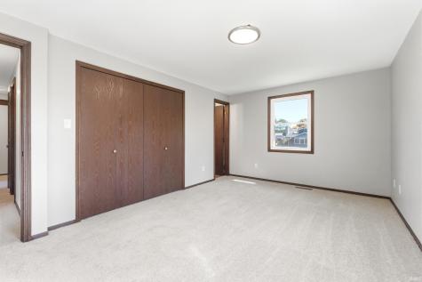 3829 Blythewood Place Fort Wayne IN 46804