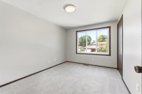 3829 Blythewood Place Fort Wayne IN 46804
