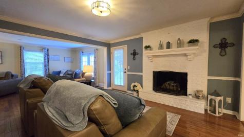 6105 E Oak Street Evansville IN 47715