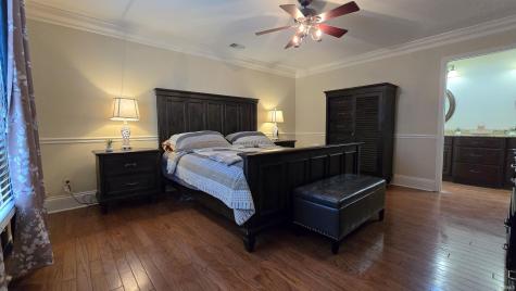 6105 E Oak Street Evansville IN 47715