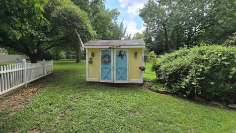 6105 E Oak Street Evansville IN 47715