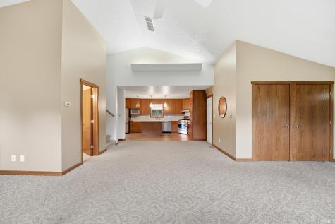 382 N Us Highway 421 Delphi IN 46923