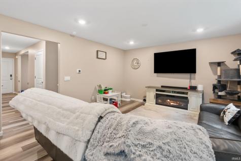 8105 Louna Drive Fort Wayne IN 46818