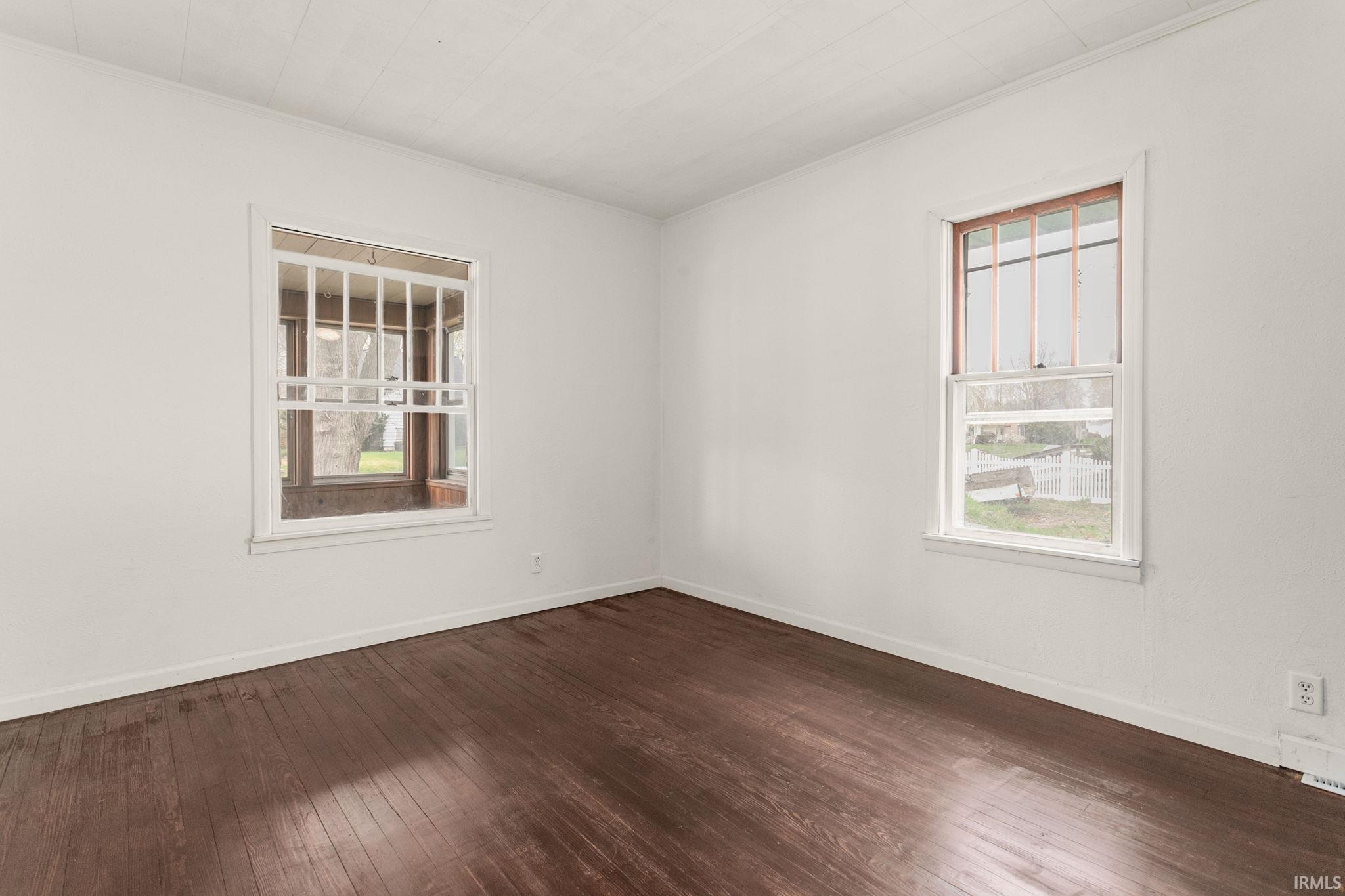 809 E Victoria Street South Bend IN 46614