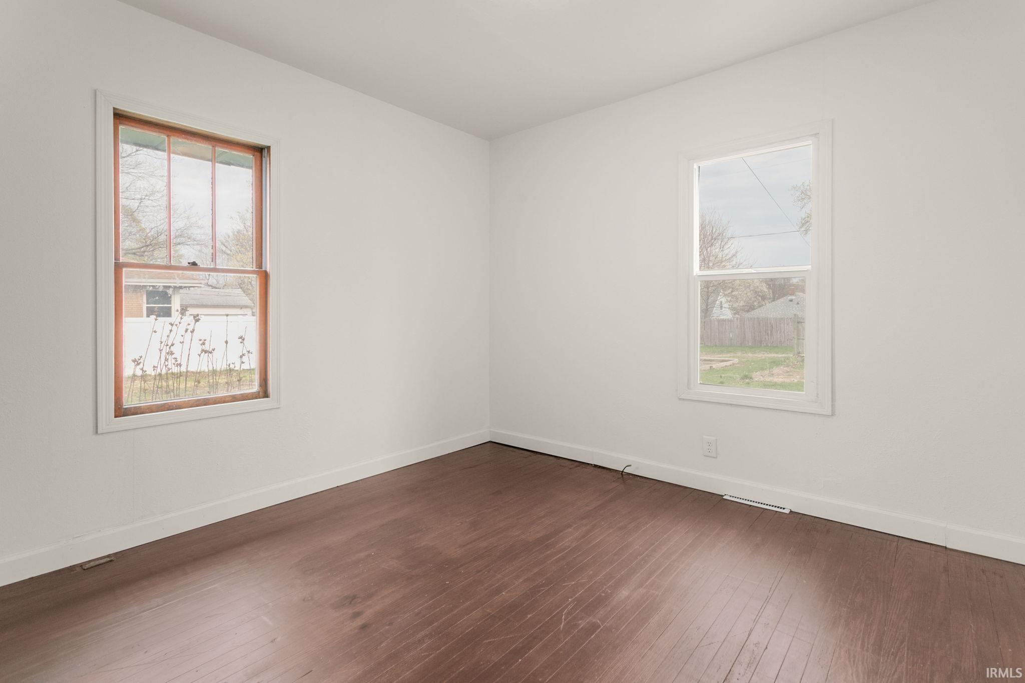 809 E Victoria Street South Bend IN 46614