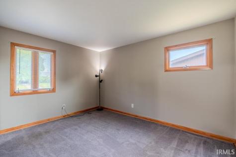 6103 Beaumont Drive Fort Wayne IN 46825