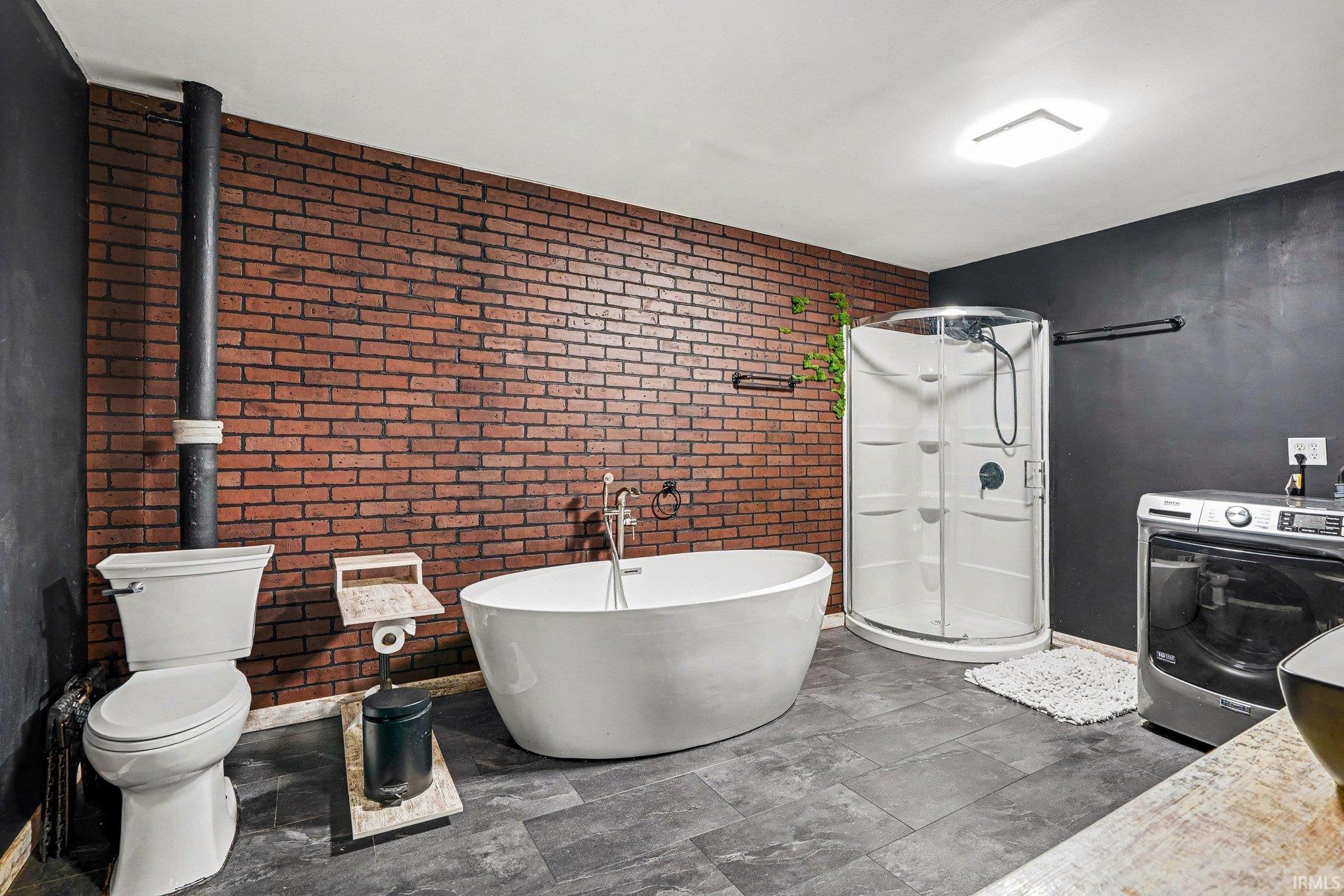33227 Smith Walkerton IN 46574