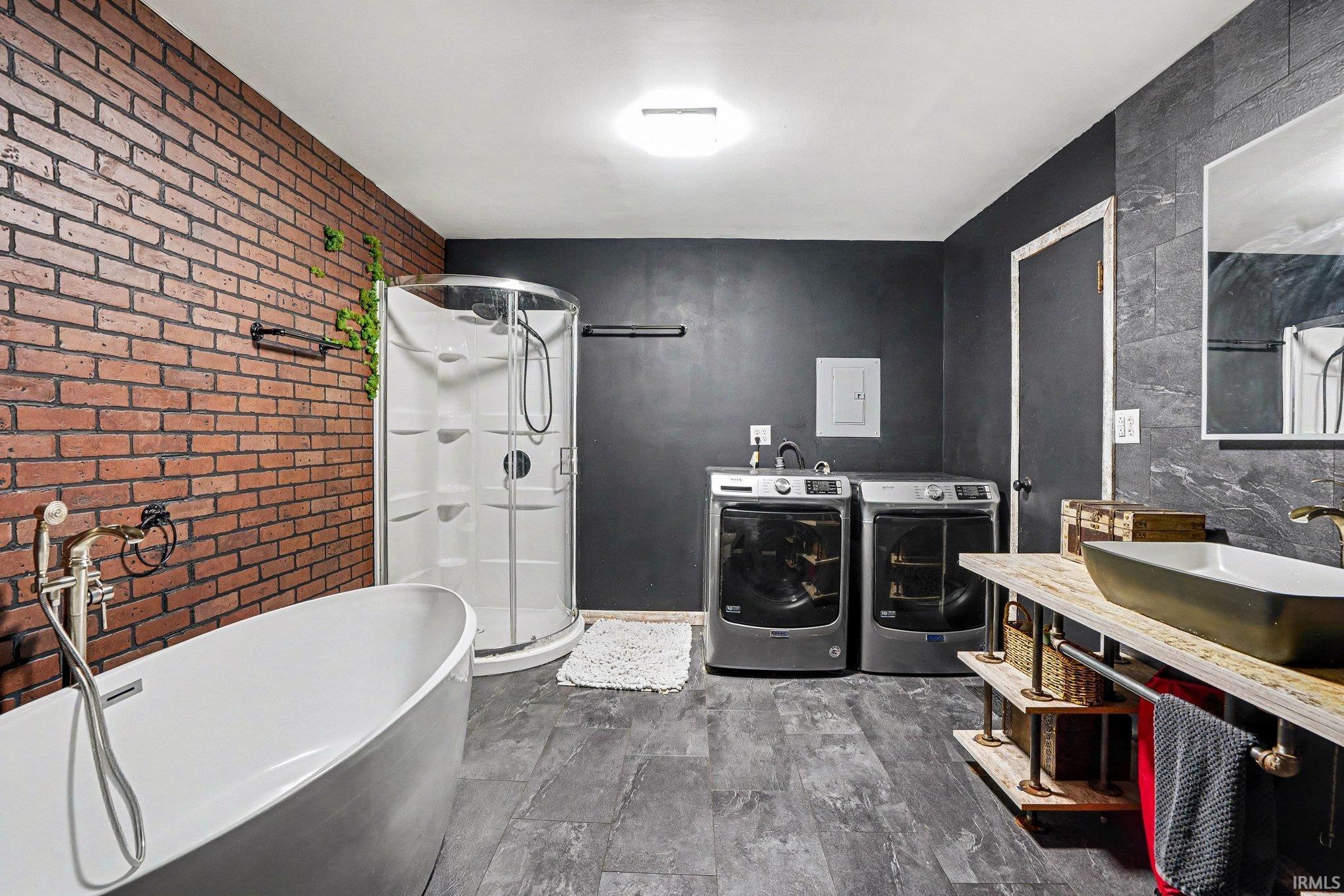 33227 Smith Walkerton IN 46574