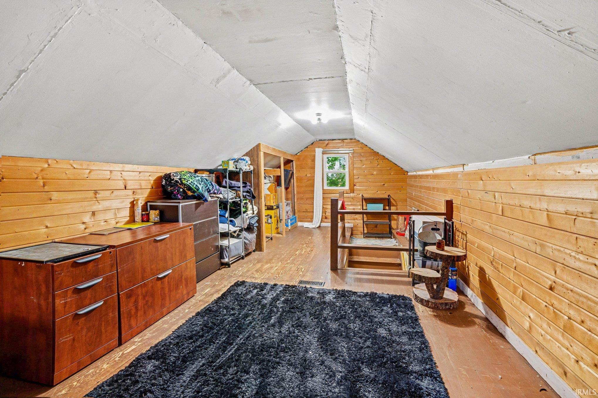 33227 Smith Walkerton IN 46574