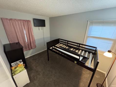 605 W 9th Street Rochester IN 46975