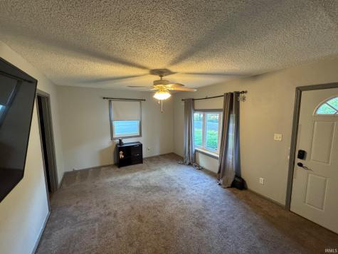 605 W 9th Street Rochester IN 46975
