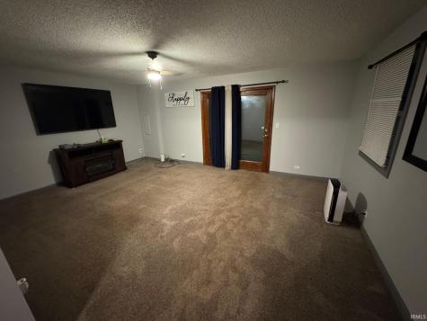 605 W 9th Street Rochester IN 46975