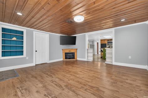 116 Monroe Avenue Peru IN 46970