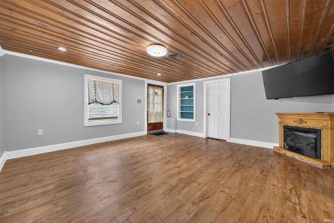 116 Monroe Avenue Peru IN 46970