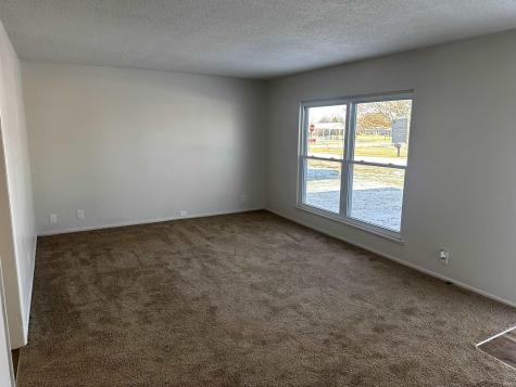 1023 W Cleveland Street Hartford City IN 47348