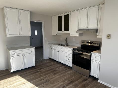 1023 W Cleveland Street Hartford City IN 47348