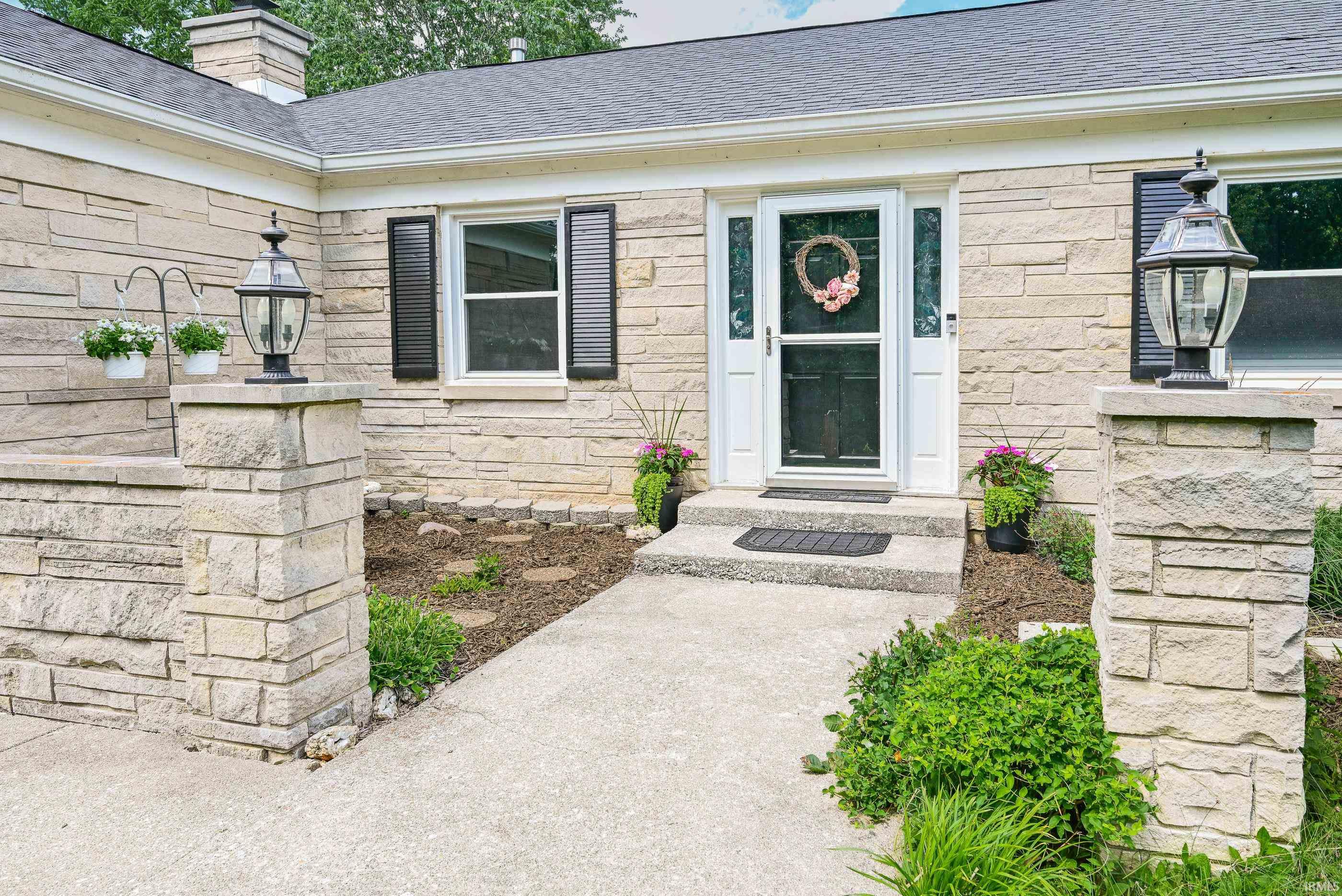 1515 E Dunstan Drive Bloomington IN 47401