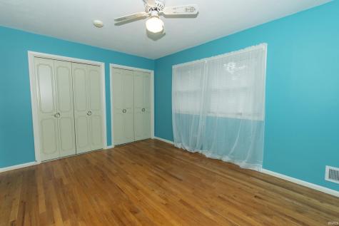 18481 Cleveland Road South Bend IN 46637