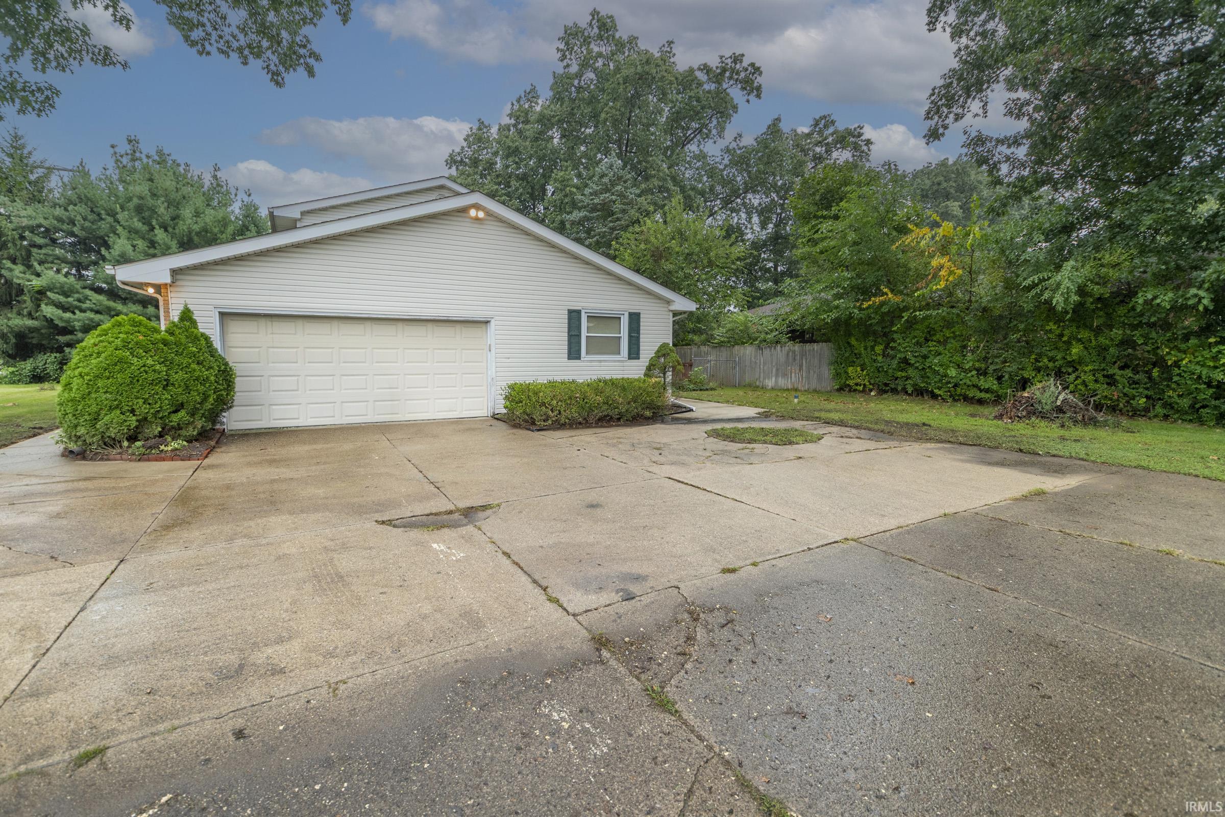 18481 Cleveland Road South Bend IN 46637