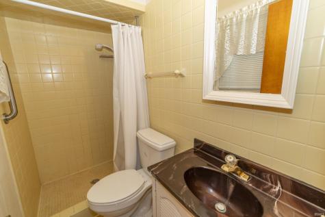 18481 Cleveland Road South Bend IN 46637