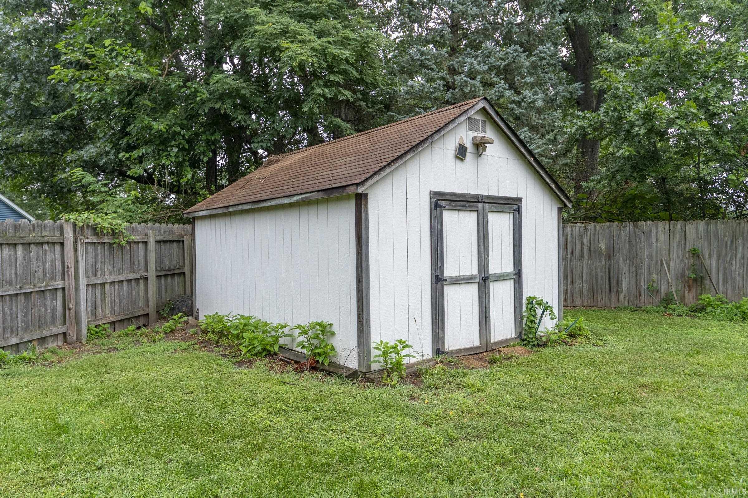 18481 Cleveland Road South Bend IN 46637