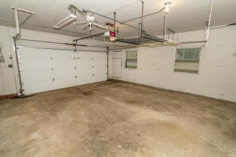 18481 Cleveland Road South Bend IN 46637