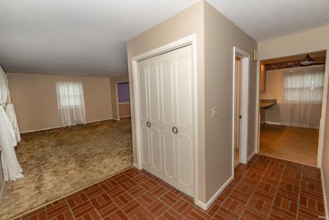 18481 Cleveland Road South Bend IN 46637