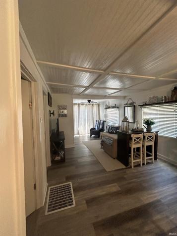 11820 N Vista Drive Monticello IN 47960