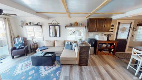11820 N Vista Drive Monticello IN 47960