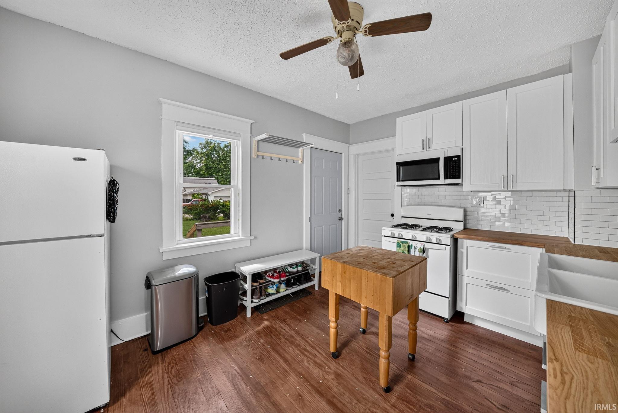 815 S 24th Street South Bend IN 46615
