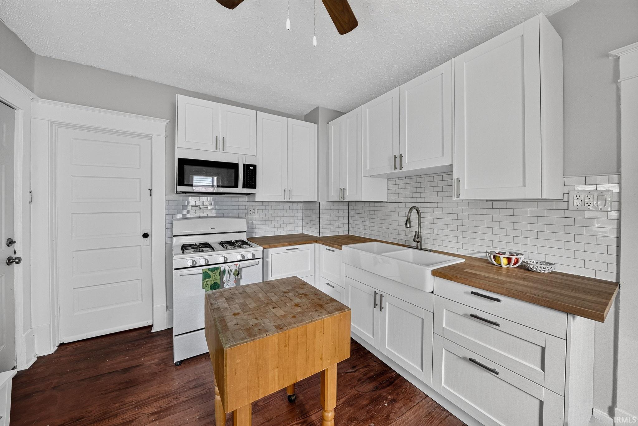 815 S 24th Street South Bend IN 46615