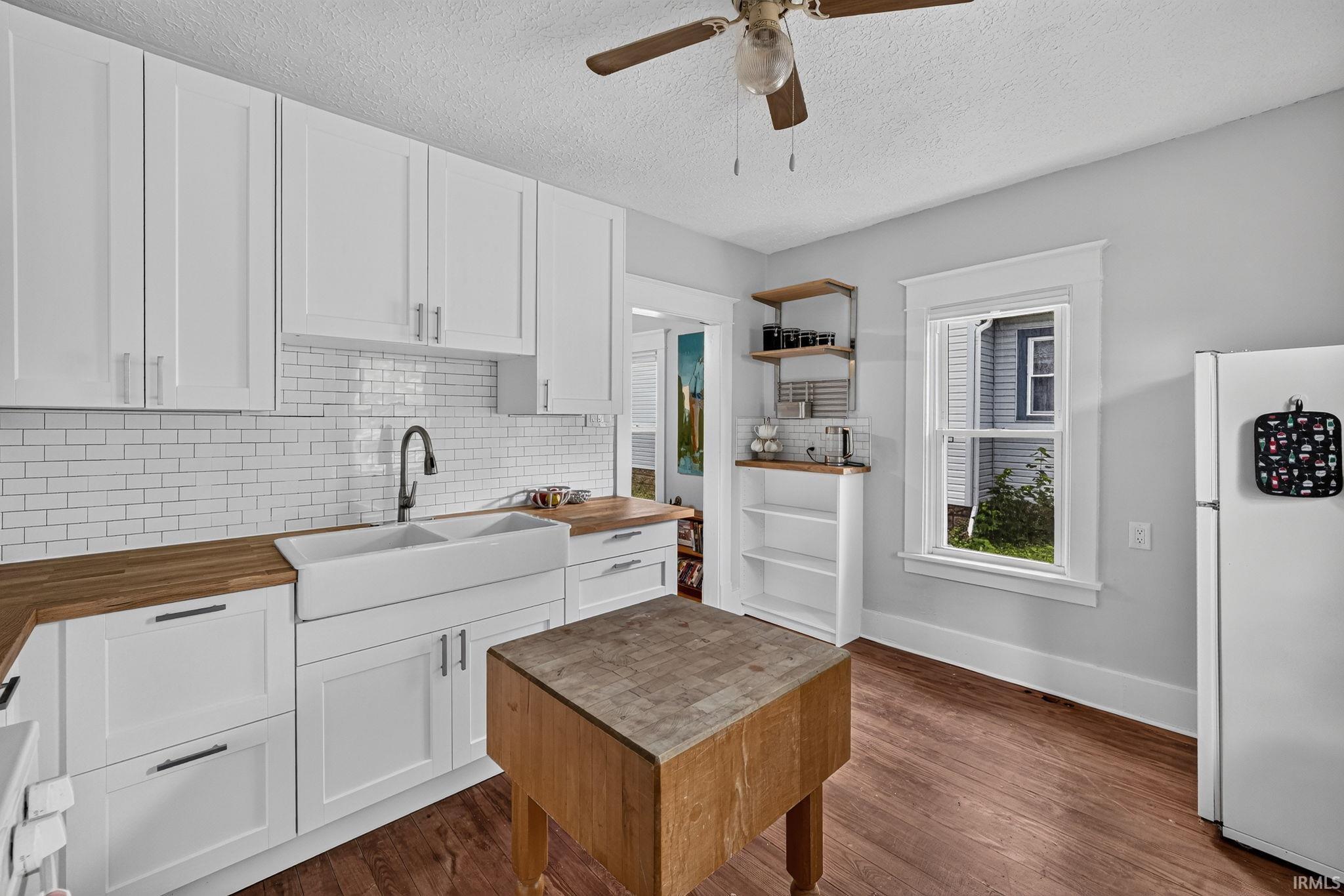 815 S 24th Street South Bend IN 46615