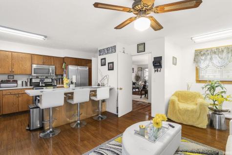 1904 Piedmont Way South Bend IN 46614