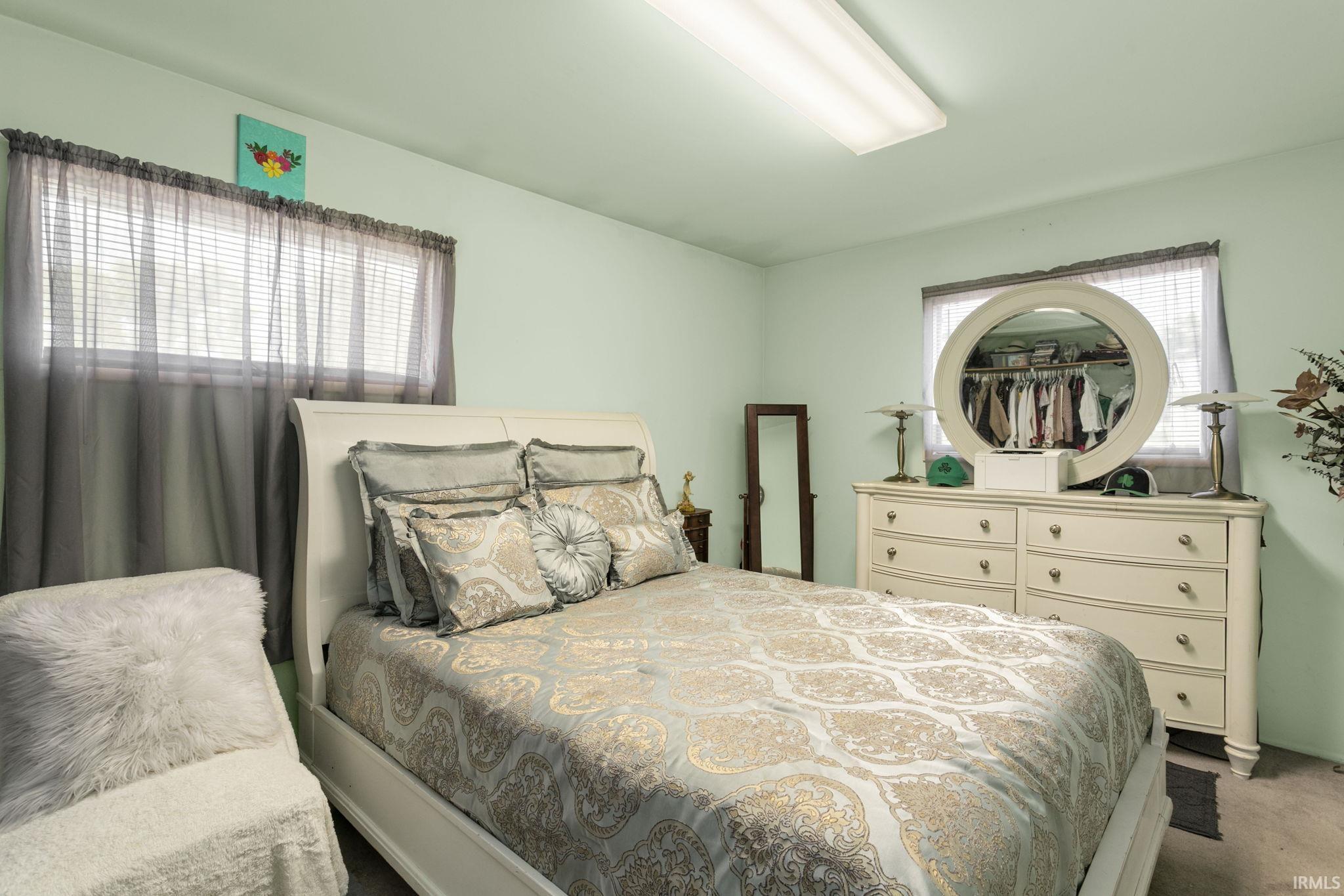 1904 Piedmont Way South Bend IN 46614