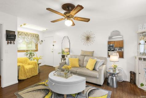 1904 Piedmont Way South Bend IN 46614