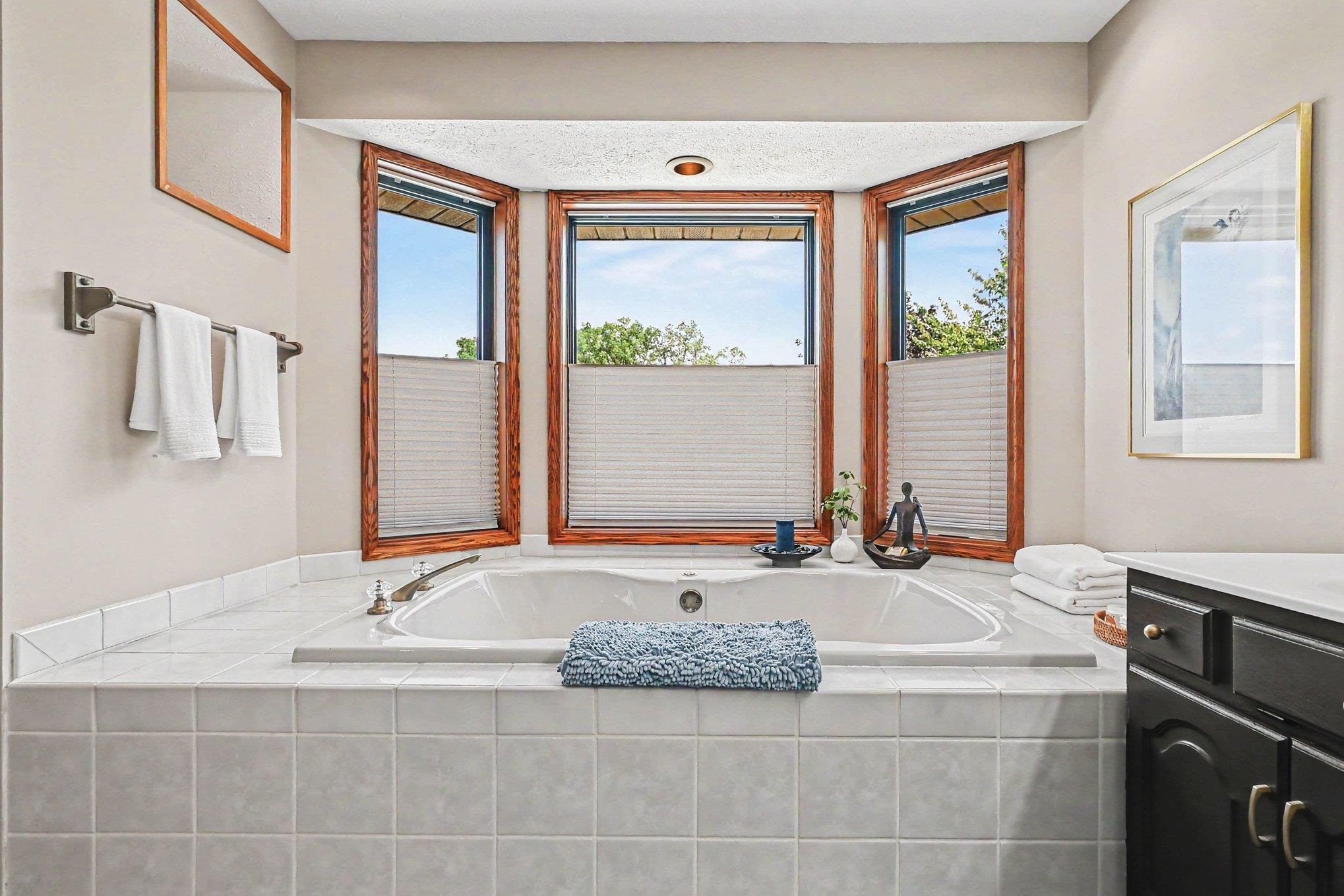 55020 Colonial Ridge Drive Bristol IN 46507