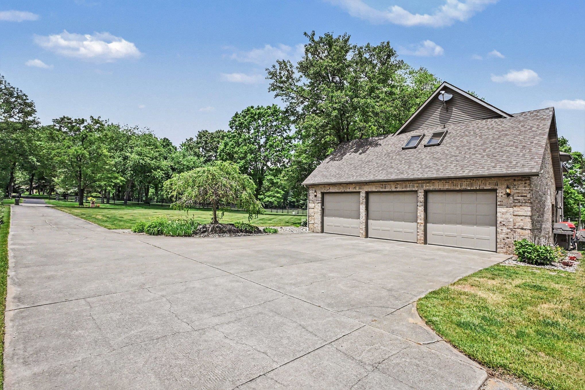 55020 Colonial Ridge Drive Bristol IN 46507
