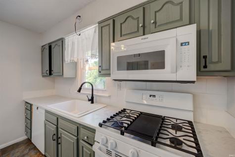 1401 S Roosevelt Drive Evansville IN 47714