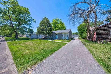 1401 S Roosevelt Drive Evansville IN 47714