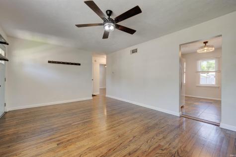 1401 S Roosevelt Drive Evansville IN 47714