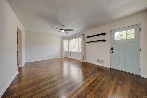 1401 S Roosevelt Drive Evansville IN 47714