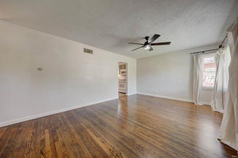 1401 S Roosevelt Drive Evansville IN 47714