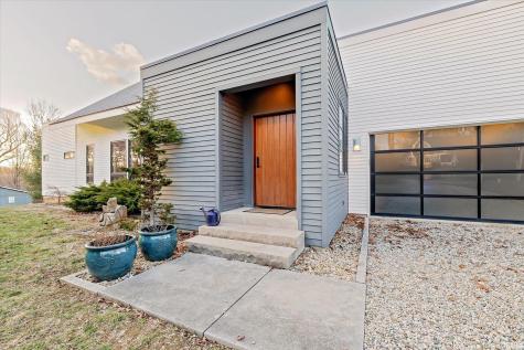 5767 E Kings Road Bloomington IN 47408