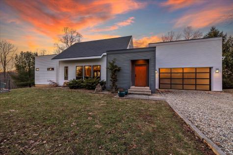 5767 E Kings Road Bloomington IN 47408
