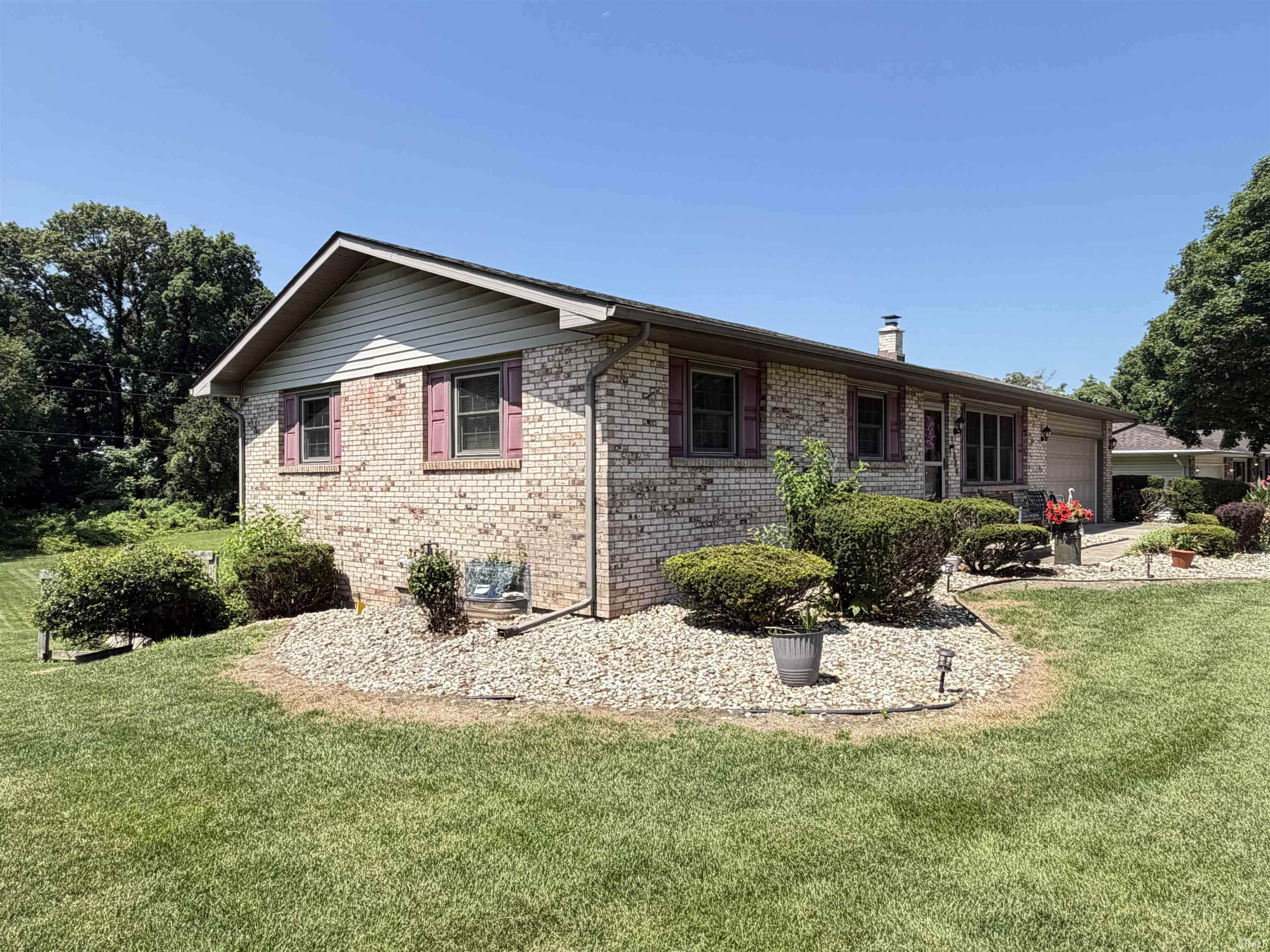 12584 Glen Oak Lane Granger IN 46530